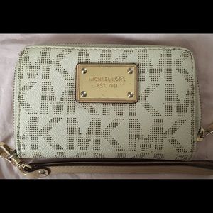 Michael Kors wallet